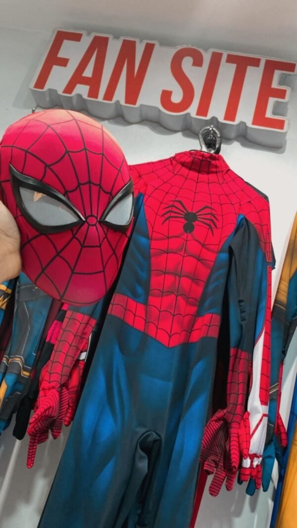 Traje  y faceshell Ultimate 2024