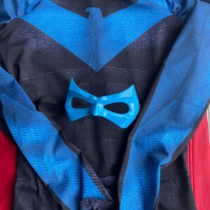 Nightwing modelo 2 con antifaz azul